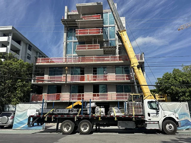 Aire Residences, Bay Harbor Islands