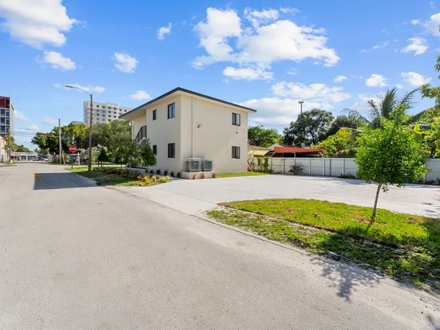 Residential Duplex 3710, Miami
