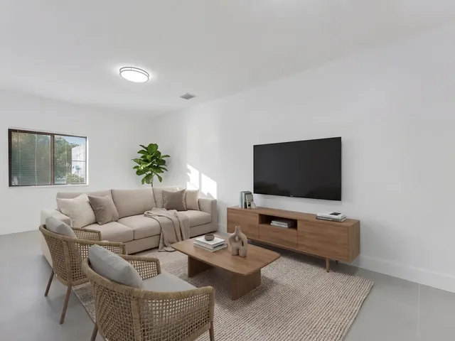 Residential Duplex 6955, Miami